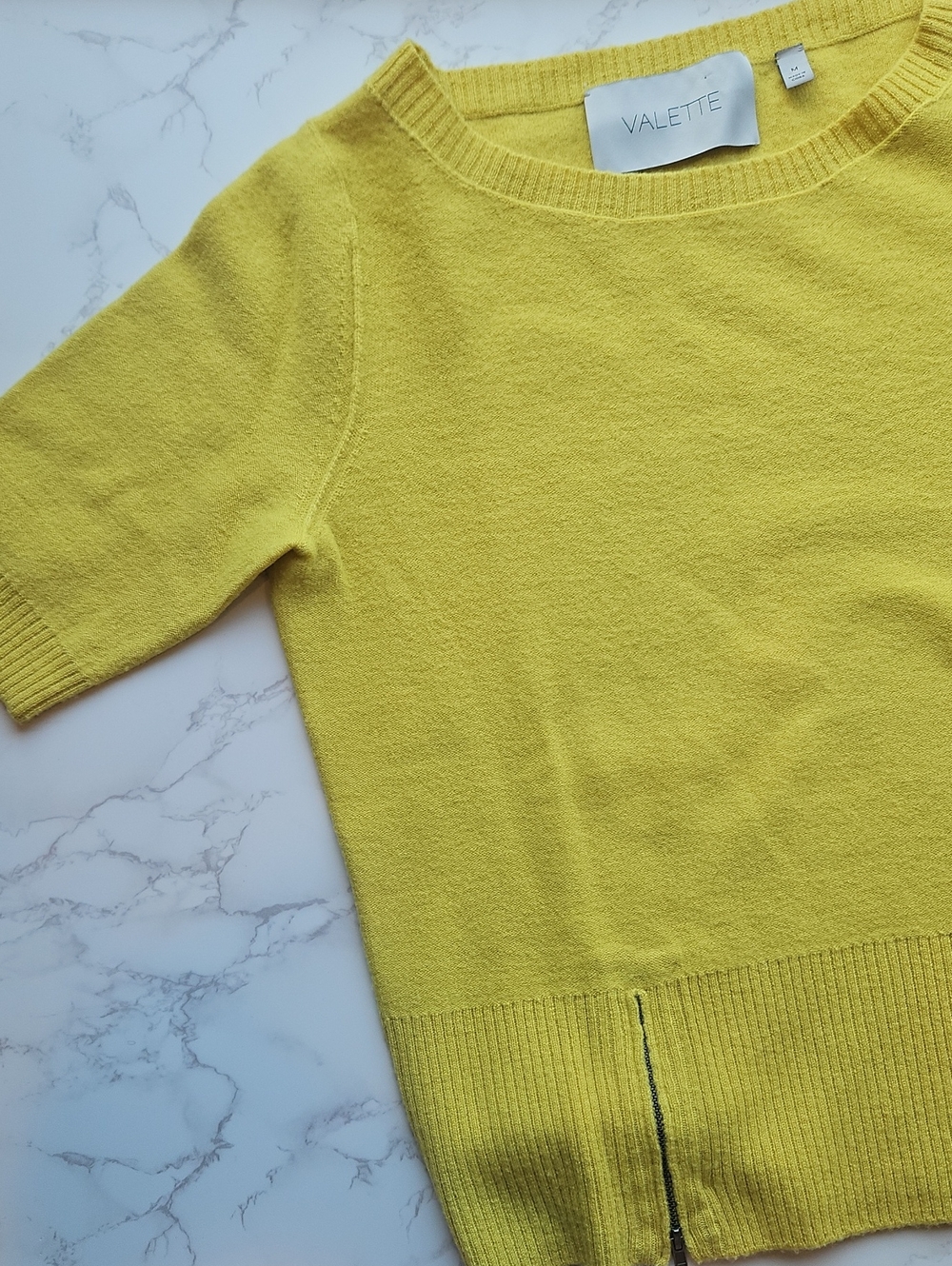 Valette Yellow Short-Sleeve Wool Knit Sweater Ribbed Hem And Zipper Detail M